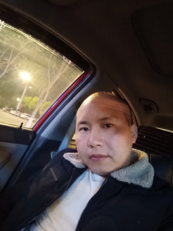 平平淡淡的第一张照片--赣州上门女婿服务网